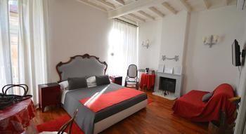 Apartment Spanish Step