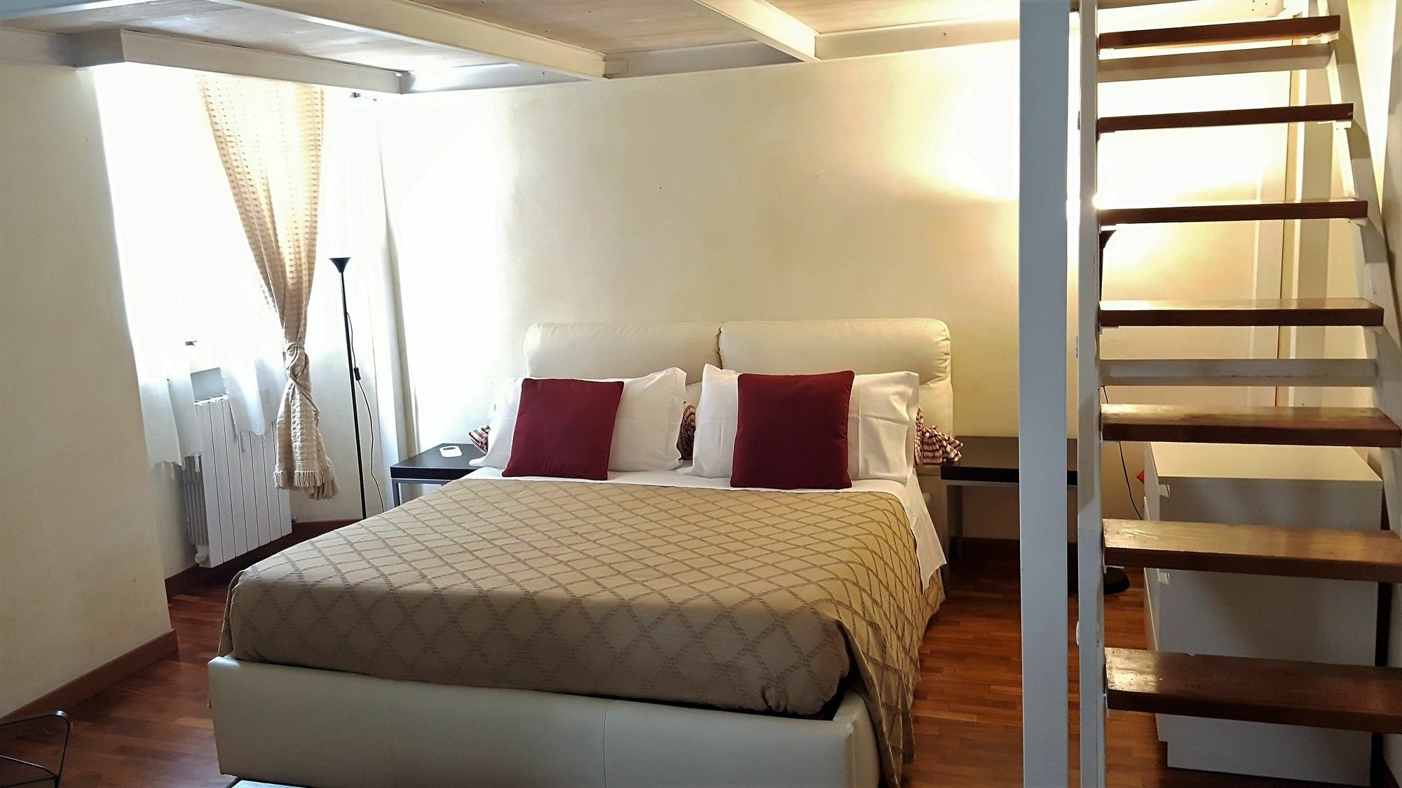 Spanish Step Rom